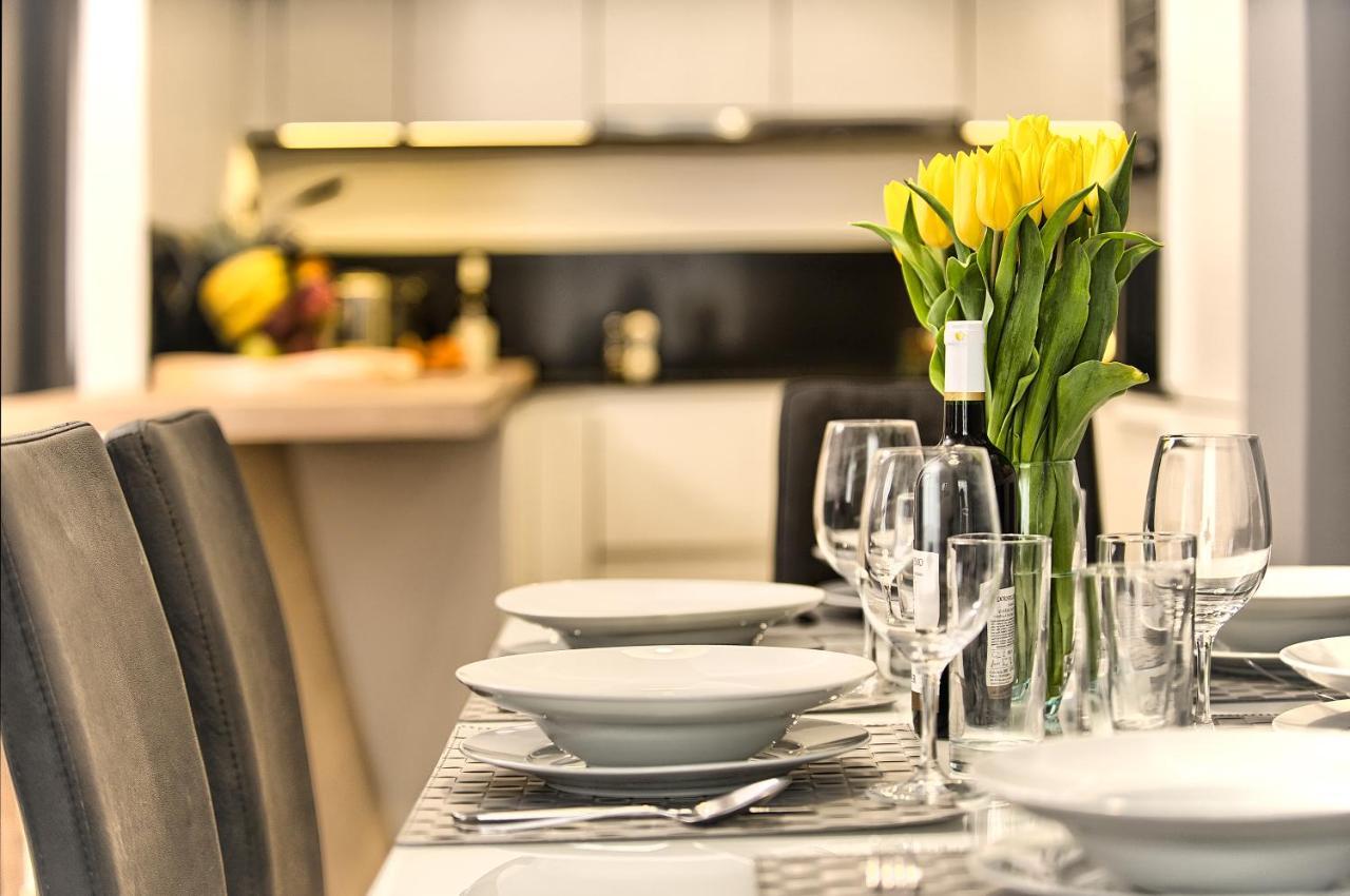 Exclusive 2 Bedroom Apartment Old Town - 2 Baths, Balcony And View - By Prague City Apartments Εξωτερικό φωτογραφία